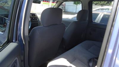 2000 Nissan Frontier XE - Photo 9 - Van Nuys, CA 91405