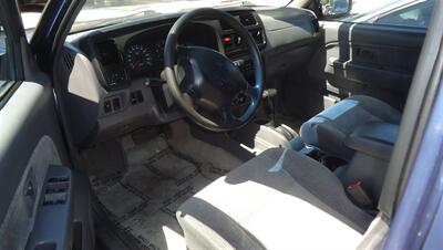 2000 Nissan Frontier XE - Photo 11 - Van Nuys, CA 91405