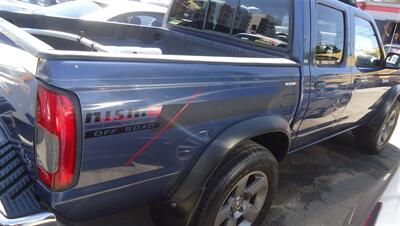 2000 Nissan Frontier XE - Photo 3 - Van Nuys, CA 91405