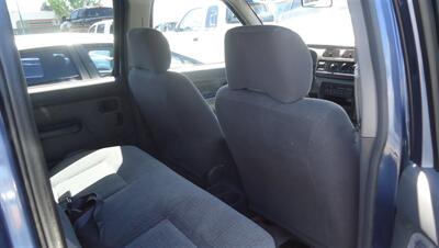 2000 Nissan Frontier XE - Photo 14 - Van Nuys, CA 91405