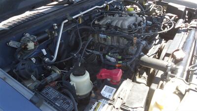 2000 Nissan Frontier XE - Photo 18 - Van Nuys, CA 91405