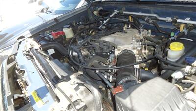 2000 Nissan Frontier XE - Photo 20 - Van Nuys, CA 91405