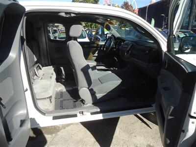 2005 Toyota Tacoma V6   - Photo 10 - Van Nuys, CA 91405