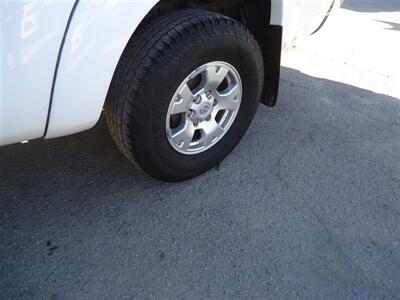 2005 Toyota Tacoma V6   - Photo 17 - Van Nuys, CA 91405
