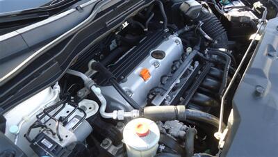 2010 Honda CR-V LX - Photo 20 - Van Nuys, CA 91405
