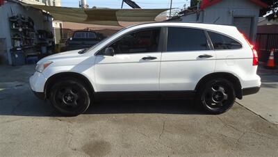 2010 Honda CR-V LX - Photo 6 - Van Nuys, CA 91405