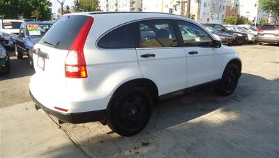 2010 Honda CR-V LX - Photo 4 - Van Nuys, CA 91405