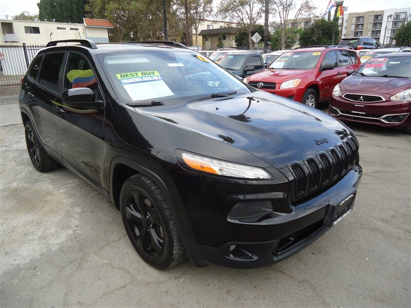 2015 Jeep Cherokee Latitude - Photo 1 - Van Nuys, CA 91405