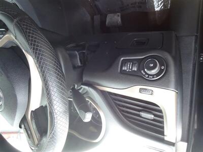 2015 Jeep Cherokee Latitude   - Photo 33 - Van Nuys, CA 91405