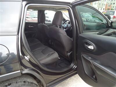 2015 Jeep Cherokee Latitude   - Photo 13 - Van Nuys, CA 91405