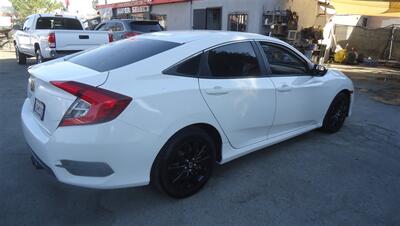 2017 Honda Civic LX - Photo 4 - Van Nuys, CA 91405