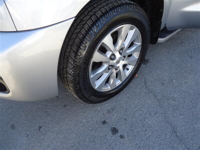 2009 Toyota Corolla LE   - Photo 13 - Van Nuys, CA 91405