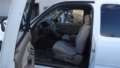 2002 Toyota Tacoma PreRunner V6 - Photo 13 - Van Nuys, CA 91405