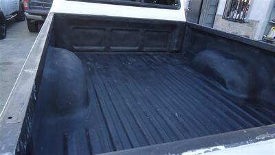 2002 Toyota Tacoma PreRunner V6 - Photo 9 - Van Nuys, CA 91405