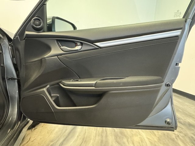 2017 Honda Civic EX - Photo 21 - Spencerport, NY 14559