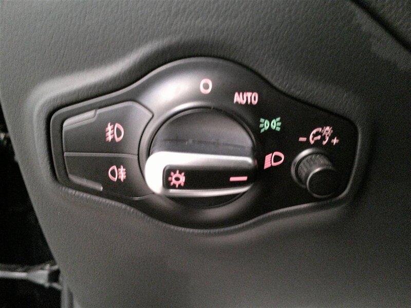 2015 Audi Q5 2.0T quattro Premium - Photo 27 - Spencerport, NY 14559