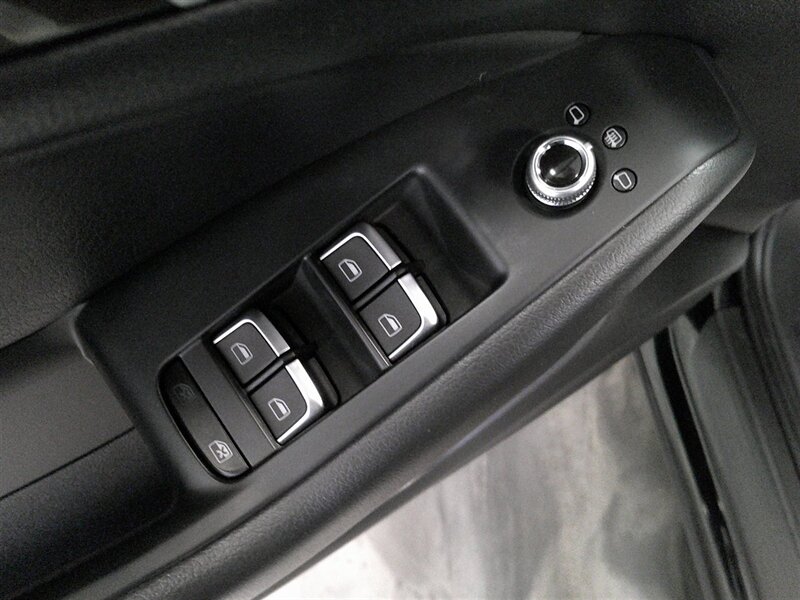 2015 Audi Q5 2.0T quattro Premium - Photo 38 - Spencerport, NY 14559