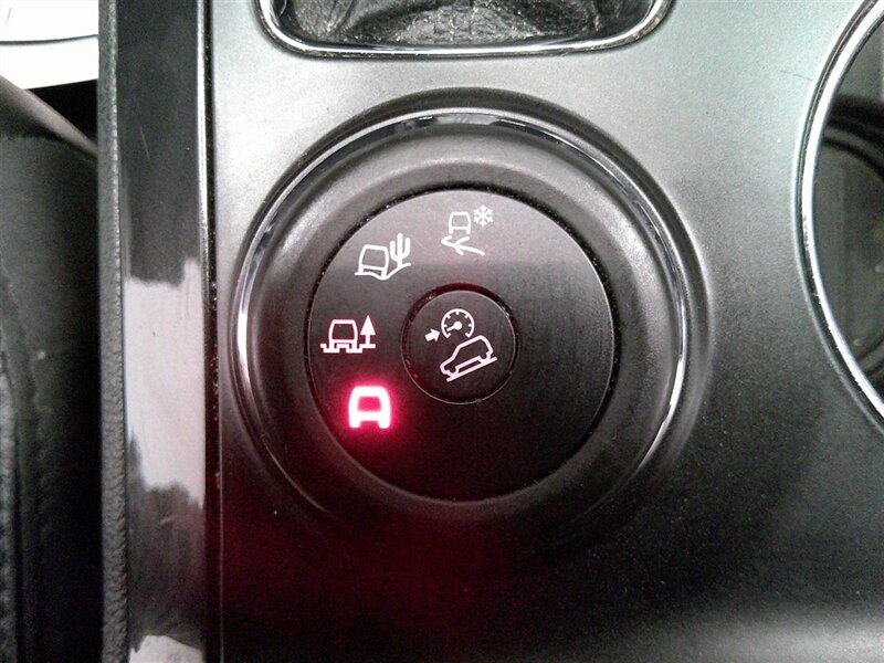 2017 Ford Explorer XLT - Photo 26 - Spencerport, NY 14559