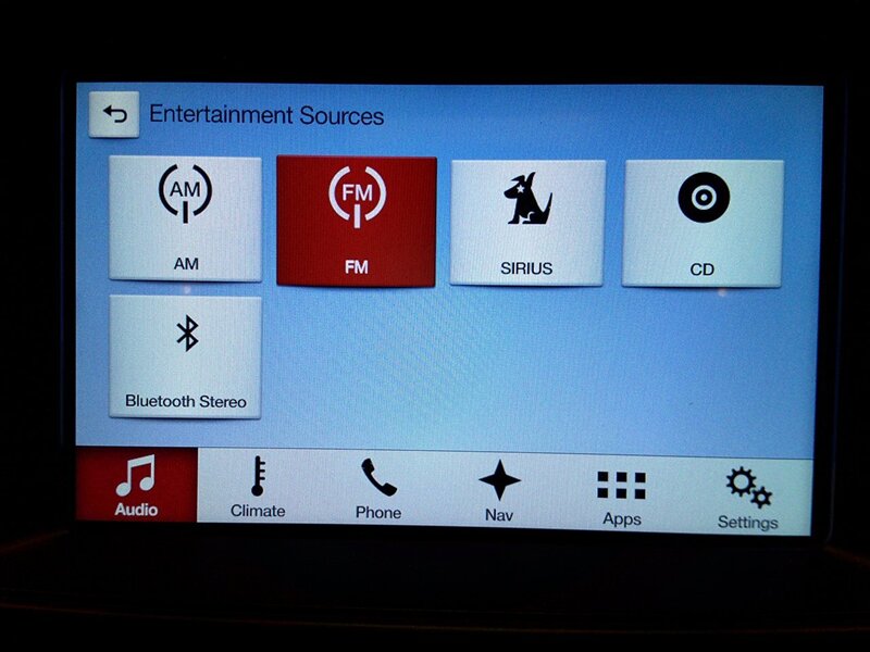 2017 Ford Explorer XLT - Photo 20 - Spencerport, NY 14559