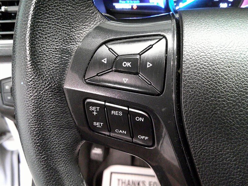 2017 Ford Explorer XLT - Photo 14 - Spencerport, NY 14559