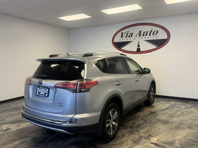 2018 Toyota RAV4 XLE - Photo 8 - Spencerport, NY 14559