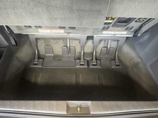 2017 Toyota Sienna XLE Premium 7-Passen - Photo 41 - Spencerport, NY 14559