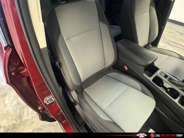 2017 Ford Escape SE - Photo 28
