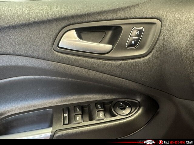 2017 Ford Escape SE - Photo 33