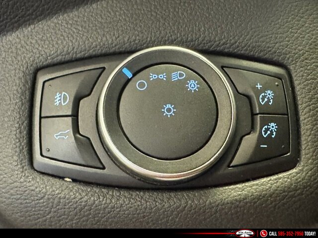2017 Ford Escape SE - Photo 23