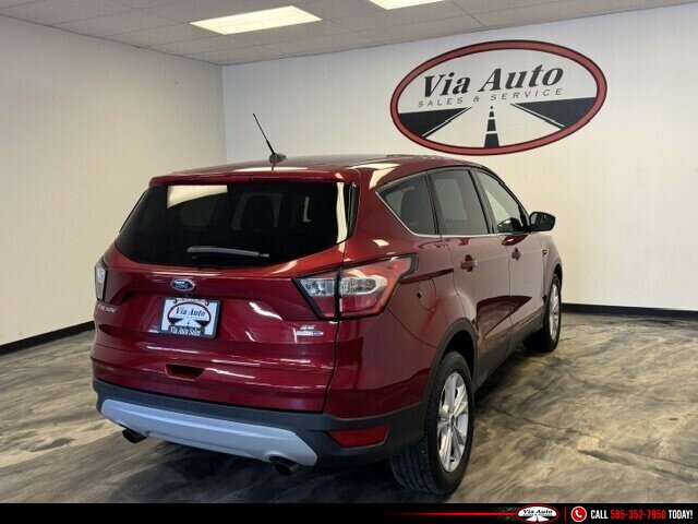 2017 Ford Escape SE - Photo 8