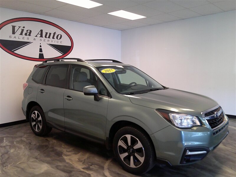 2017 Subaru Forester 2.5i Premium   - Photo 1 - Spencerport, NY 14559
