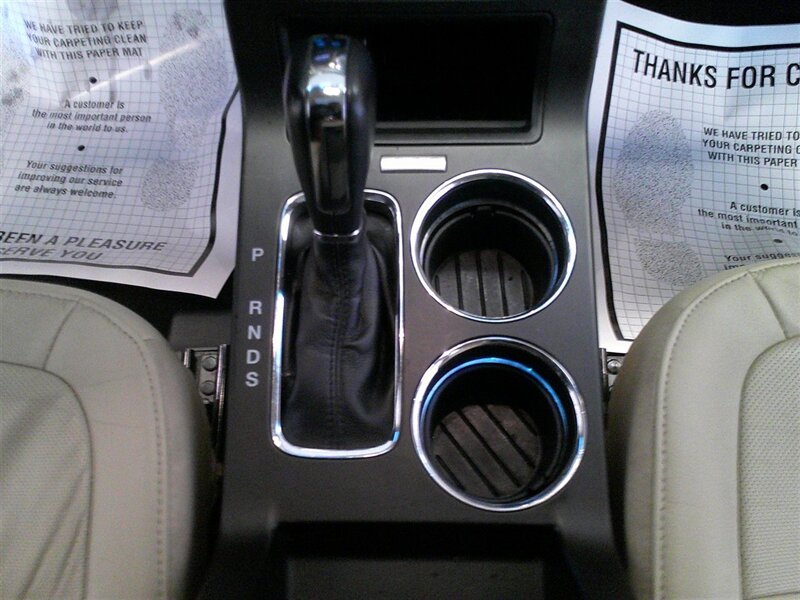 2016 Ford Flex Limited - Photo 27 - Spencerport, NY 14559