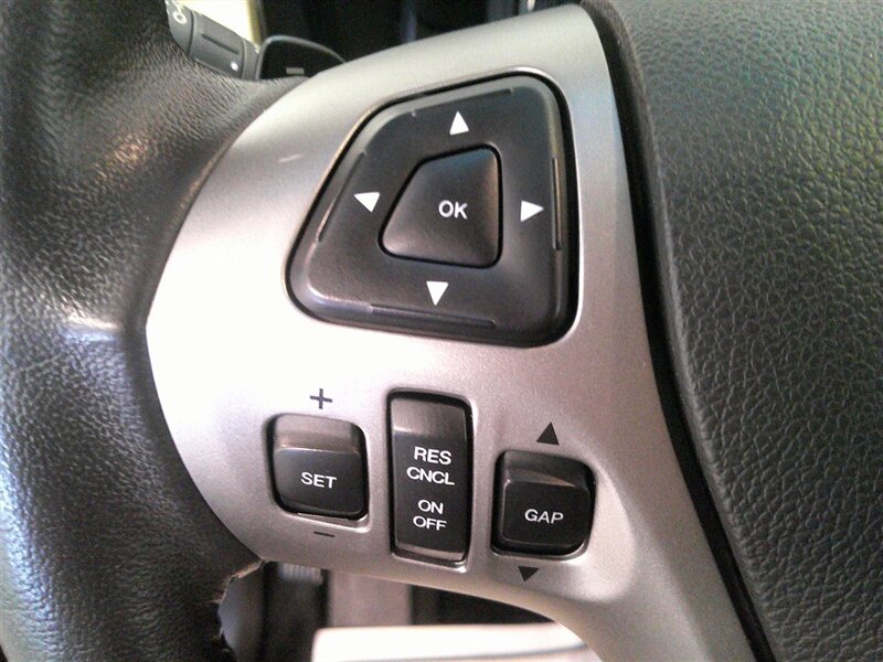 2016 Ford Flex Limited - Photo 15 - Spencerport, NY 14559