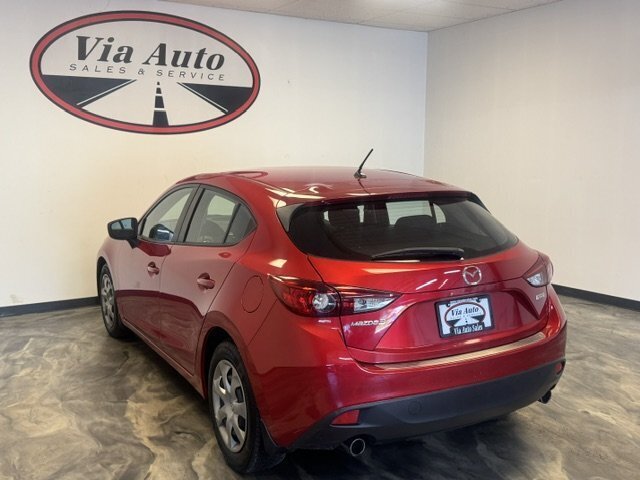 2014 Mazda Mazda3 i Sport - Photo 9 - Spencerport, NY 14559