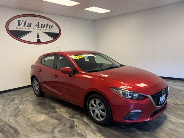 2014 Mazda Mazda3 i Sport - Photo 2 - Spencerport, NY 14559