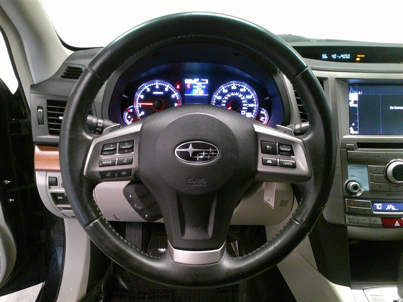 2014 Subaru Outback 3.6R Limited - Photo 13 - Spencerport, NY 14559