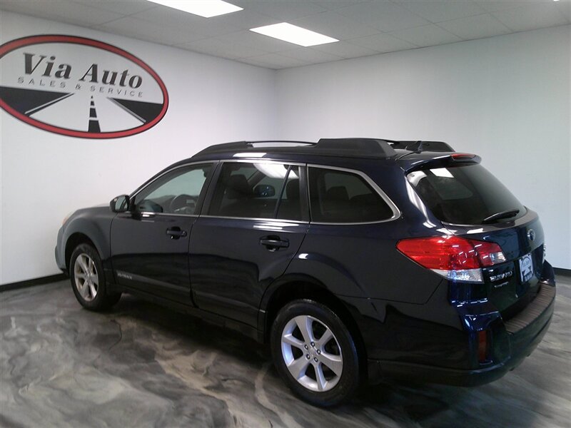 2014 Subaru Outback 3.6R Limited - Photo 12 - Spencerport, NY 14559