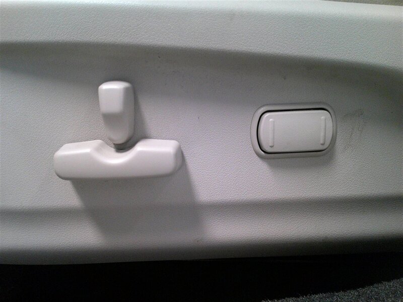 2014 Subaru Outback 3.6R Limited - Photo 27 - Spencerport, NY 14559