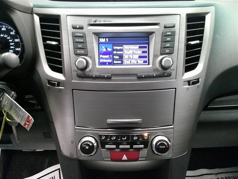 2014 Subaru Legacy 2.5i Sport - Photo 18 - Spencerport, NY 14559