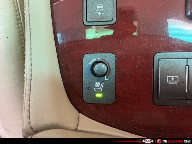 2012 Lexus LS - Photo 27 - Spencerport, NY 14559