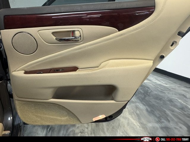 2012 Lexus LS - Photo 40 - Spencerport, NY 14559