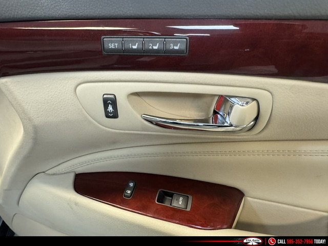 2012 Lexus LS - Photo 38 - Spencerport, NY 14559
