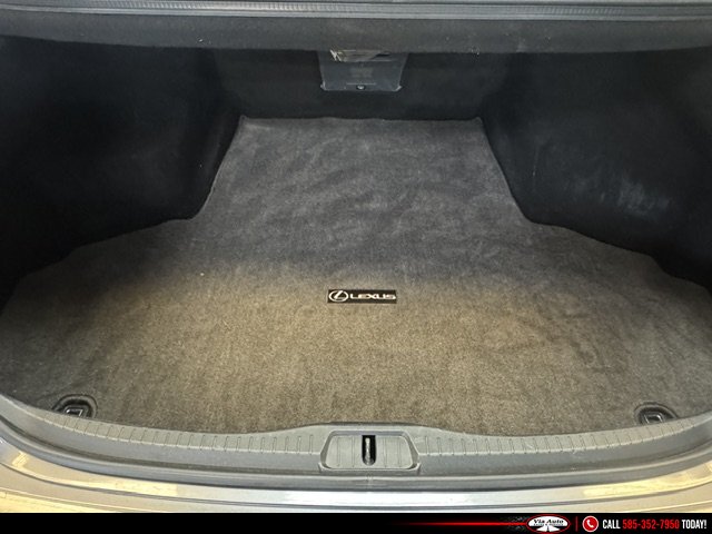 2012 Lexus LS - Photo 14 - Spencerport, NY 14559