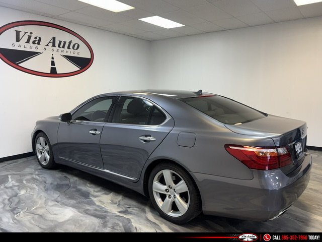 2012 Lexus LS - Photo 11 - Spencerport, NY 14559