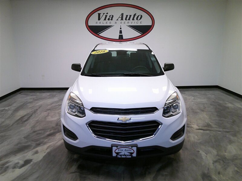 2016 Chevrolet Equinox LS - Photo 5 - Spencerport, NY 14559