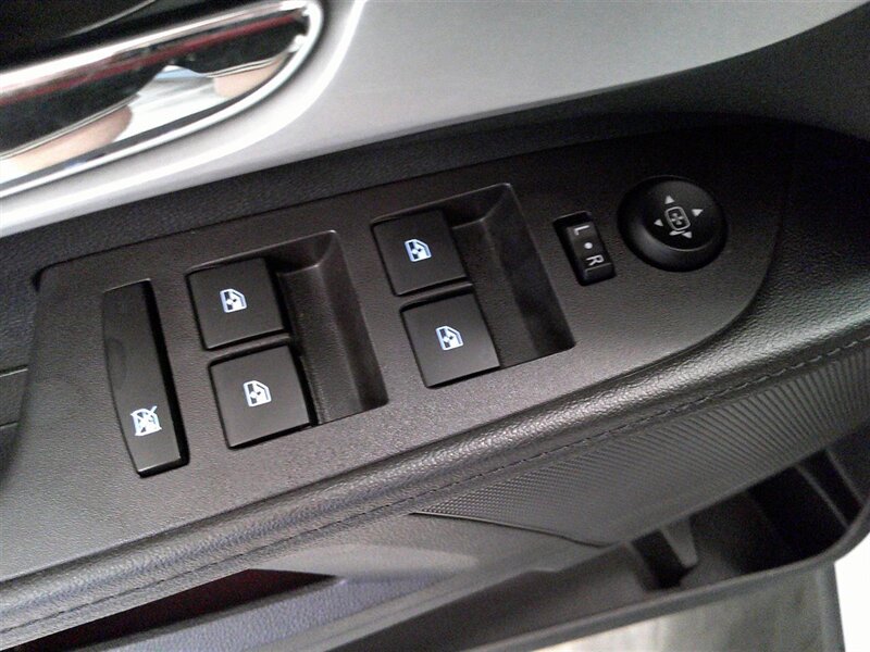 2016 Chevrolet Equinox LS - Photo 26 - Spencerport, NY 14559