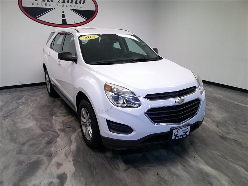 2016 Chevrolet Equinox LS   - Photo 1 - Spencerport, NY 14559