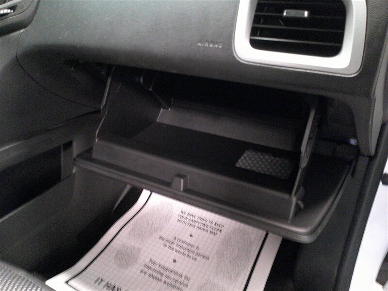 2016 Chevrolet Equinox LS - Photo 28 - Spencerport, NY 14559