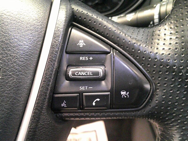 2016 Nissan Maxima SL photo 12