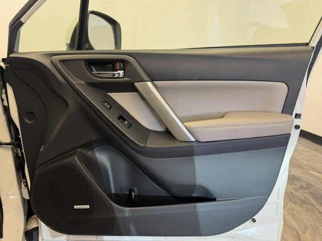 2015 Subaru Forester 2.5i Touring - Photo 35 - Spencerport, NY 14559